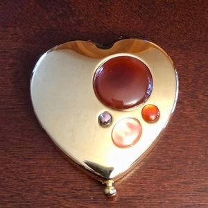 Estée Lauder 2011 Love Heart power compact